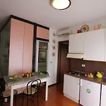 Appartement Valbella Con Piscina