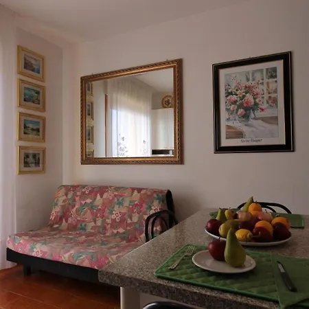 Valbella Con Piscina Bibione