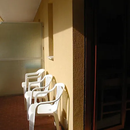 Valbella Con Piscina * Μπιμπιόνε