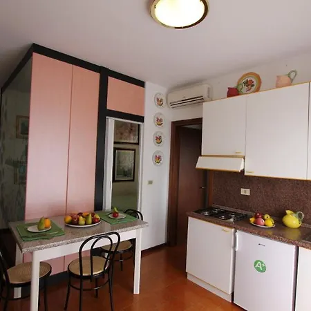 Apartment Valbella Con Piscina Immobiliare Friuli